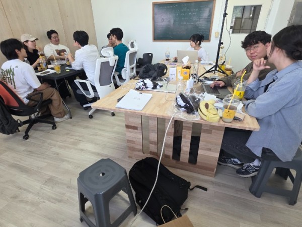 프리즘픽처.jpg